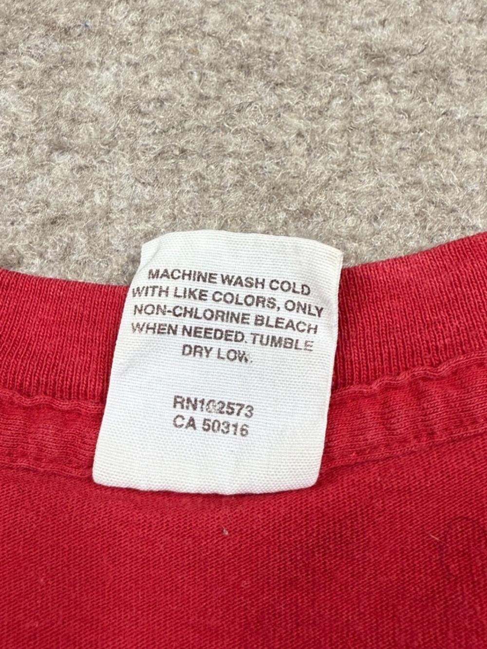 Vintage Hollister T Shirt Mens Size L Red Short Sleeve Crew Neck - Picture 4 of 7